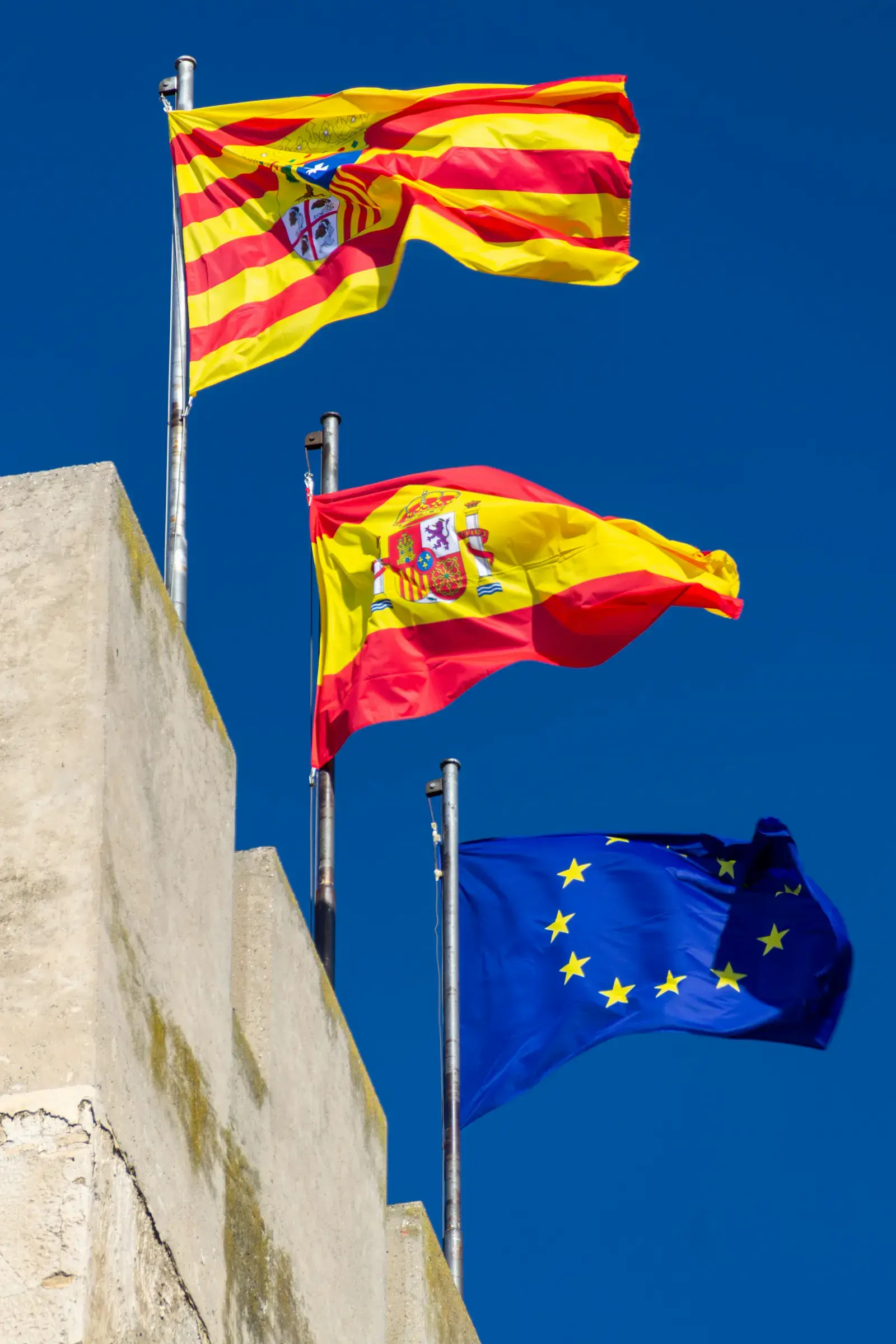 Senales rojas en clubes de Barcelona: lo que una persona cuidadosa no deberia ignorar